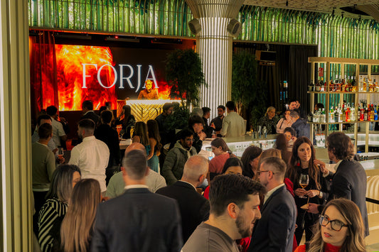 Forja, el nuevo concepto que ensalza la cocina mediterránea frente al aeropuerto de Manises